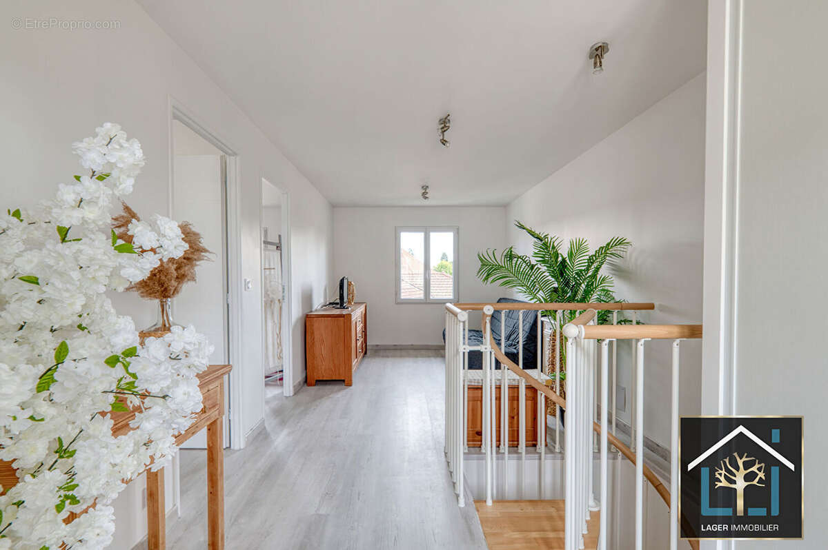 Appartement à VILLARS-LES-DOMBES