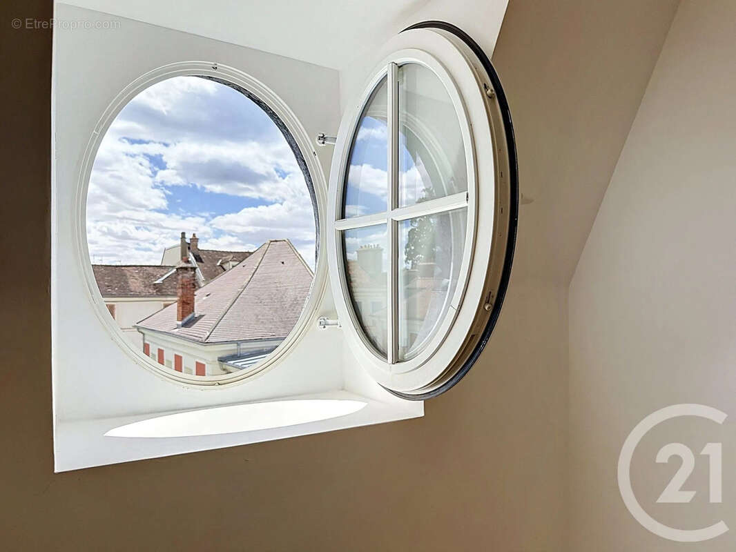 Appartement à FONTAINEBLEAU