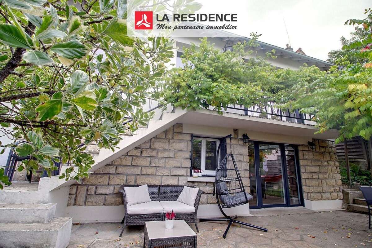 Maison à TRIEL-SUR-SEINE