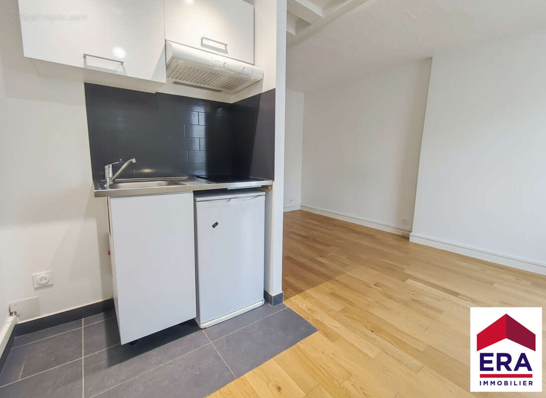 Appartement à PARIS-3E