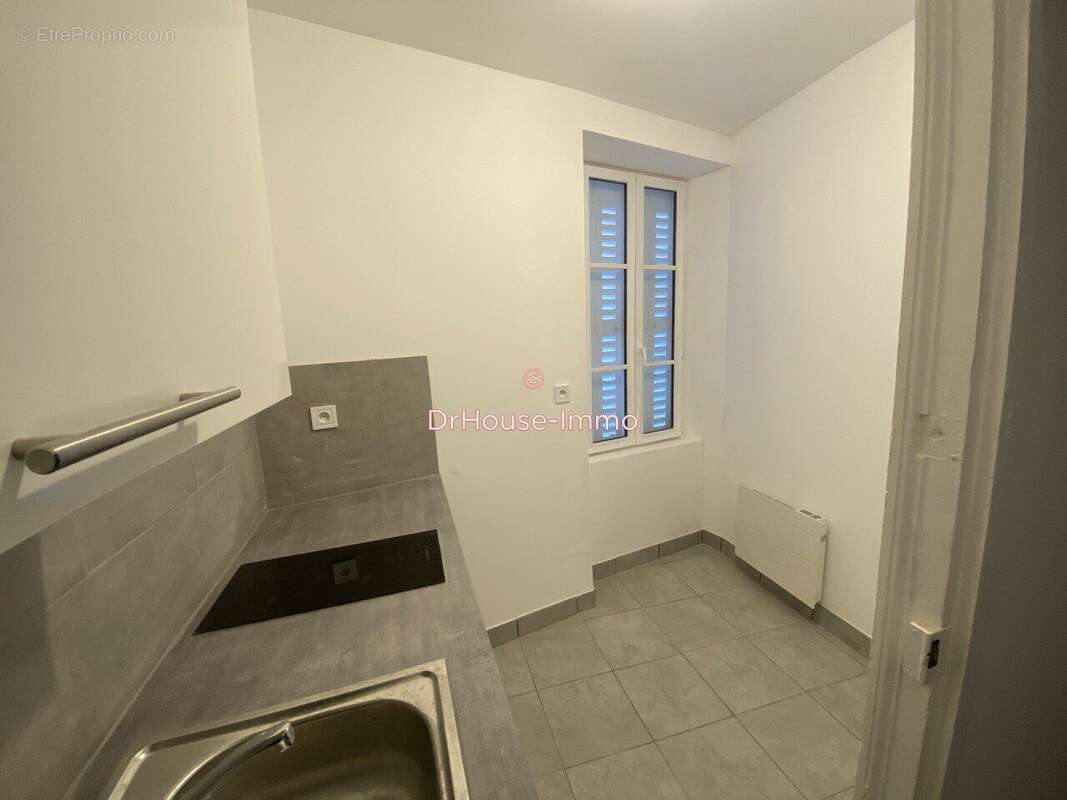 Appartement à CHALETTE-SUR-LOING