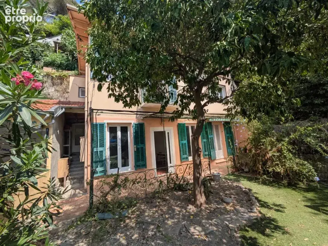 Mi-Madeleine, maison niçoise à rénover avec jardin - photo 2