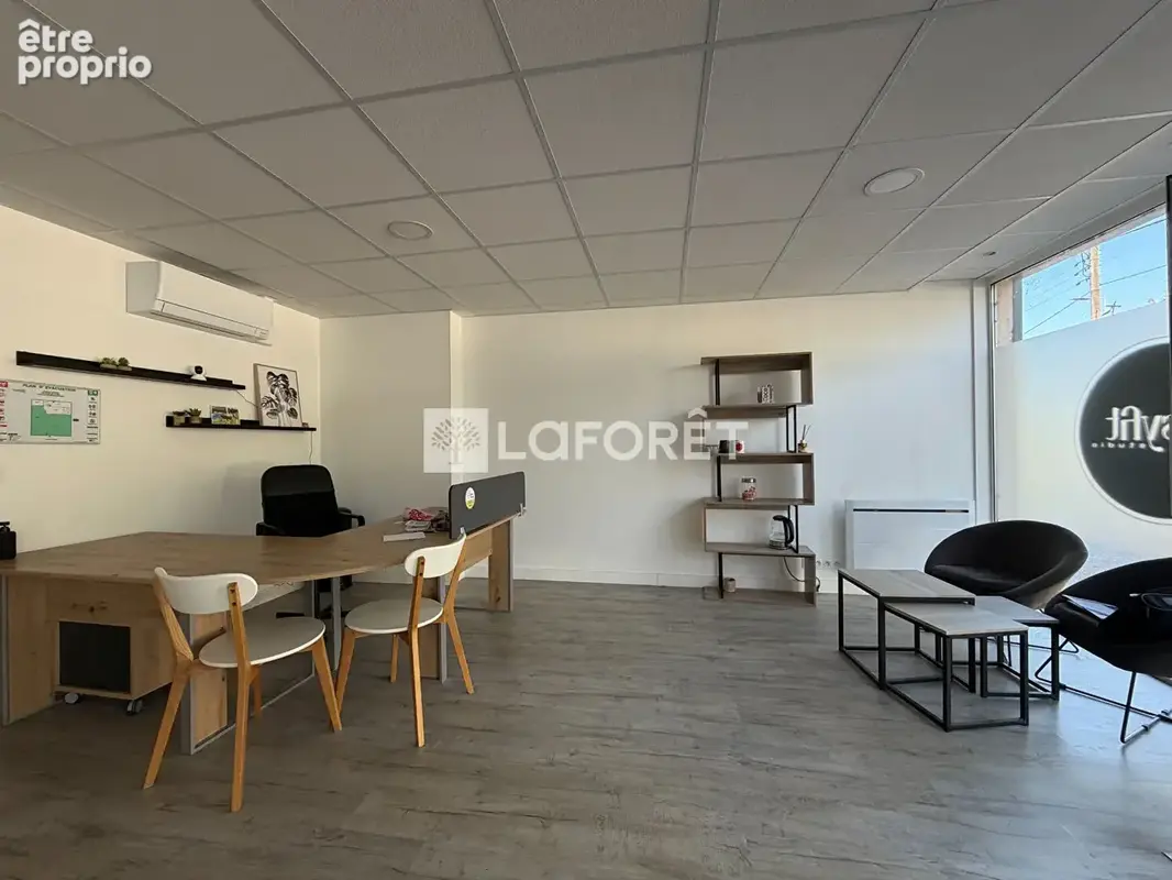 Local commercial Villemoisson Sur Orge 103 m2 - photo 2