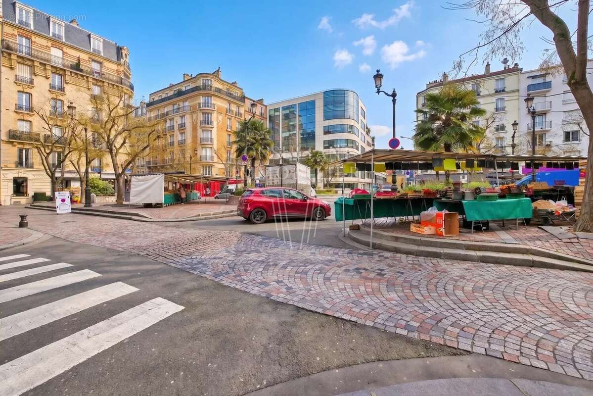 Appartement à LEVALLOIS-PERRET