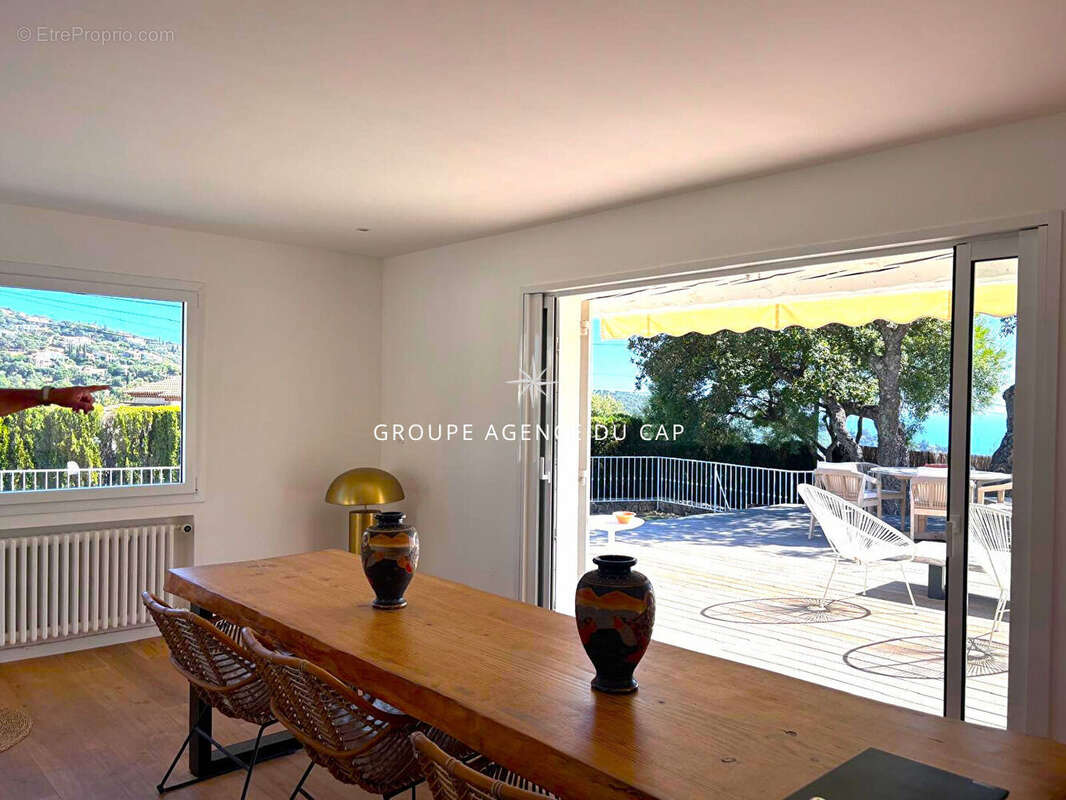 Maison à LES ISSAMBRES