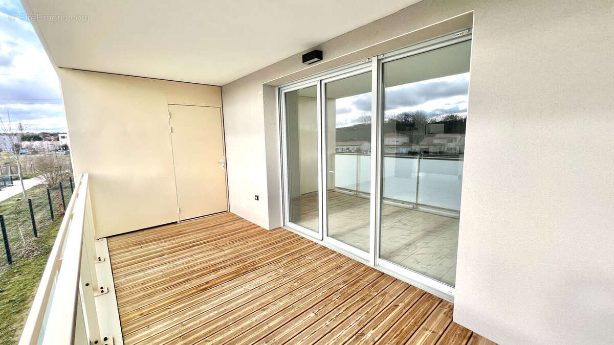 Appartement à AUZEVILLE-TOLOSANE