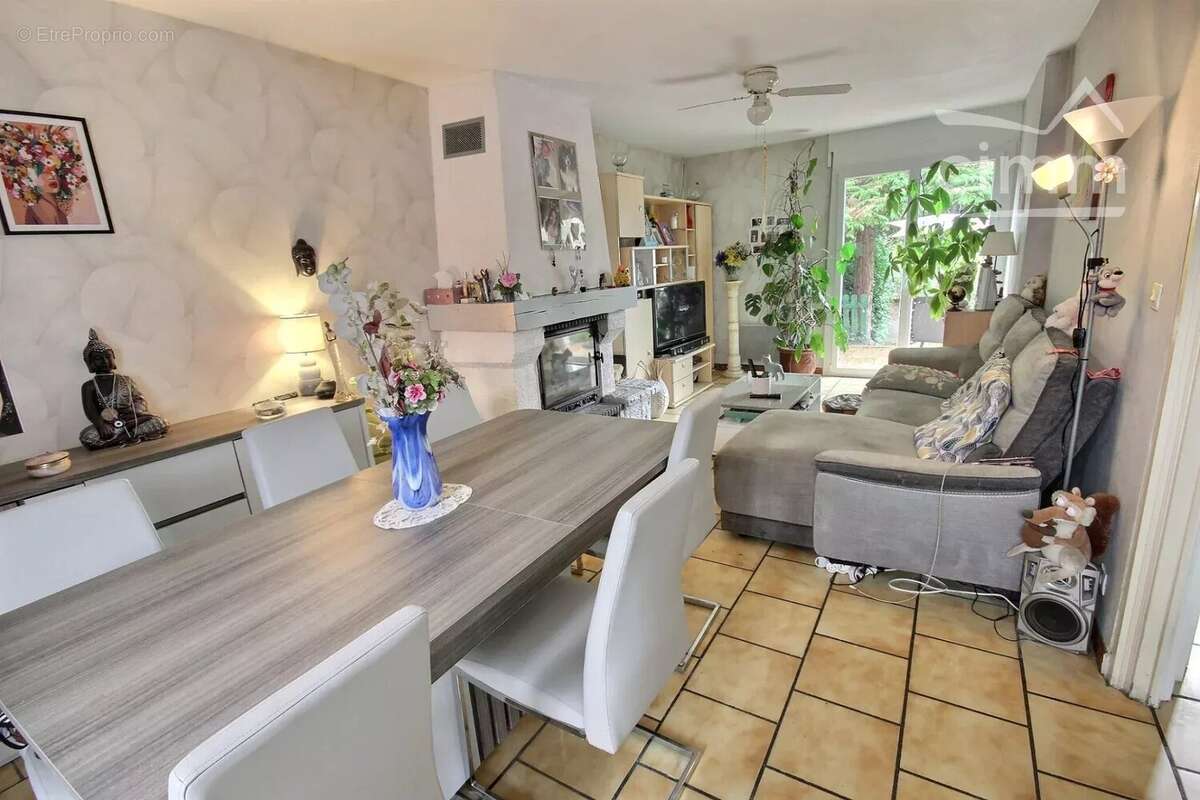 Maison à SAINT-GALMIER