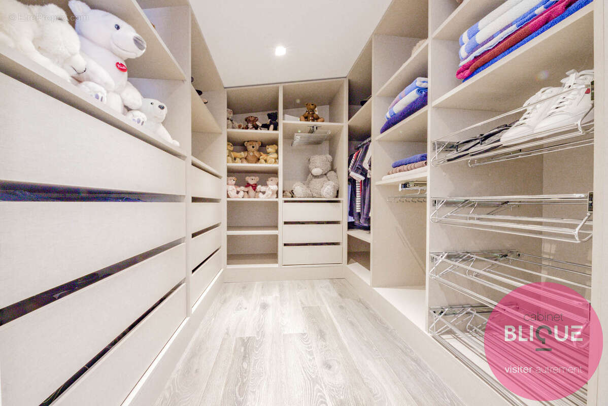 Maison à LAY-SAINT-CHRISTOPHE