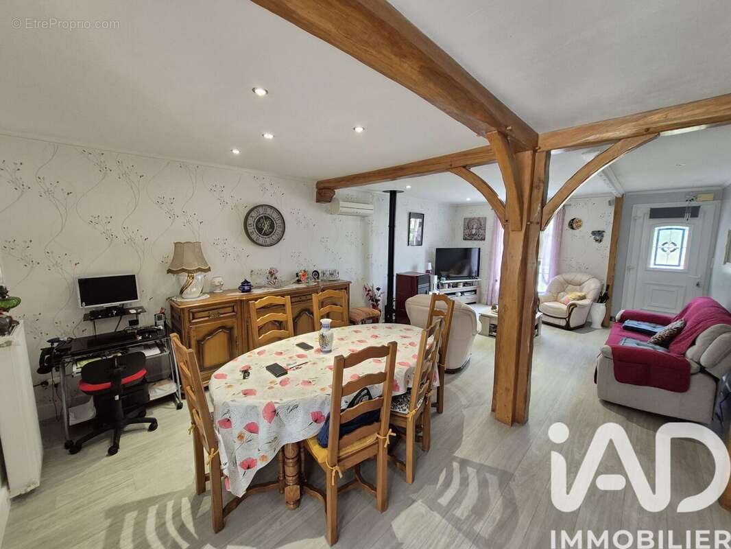 Photo 2 - Maison à LA CRECHE