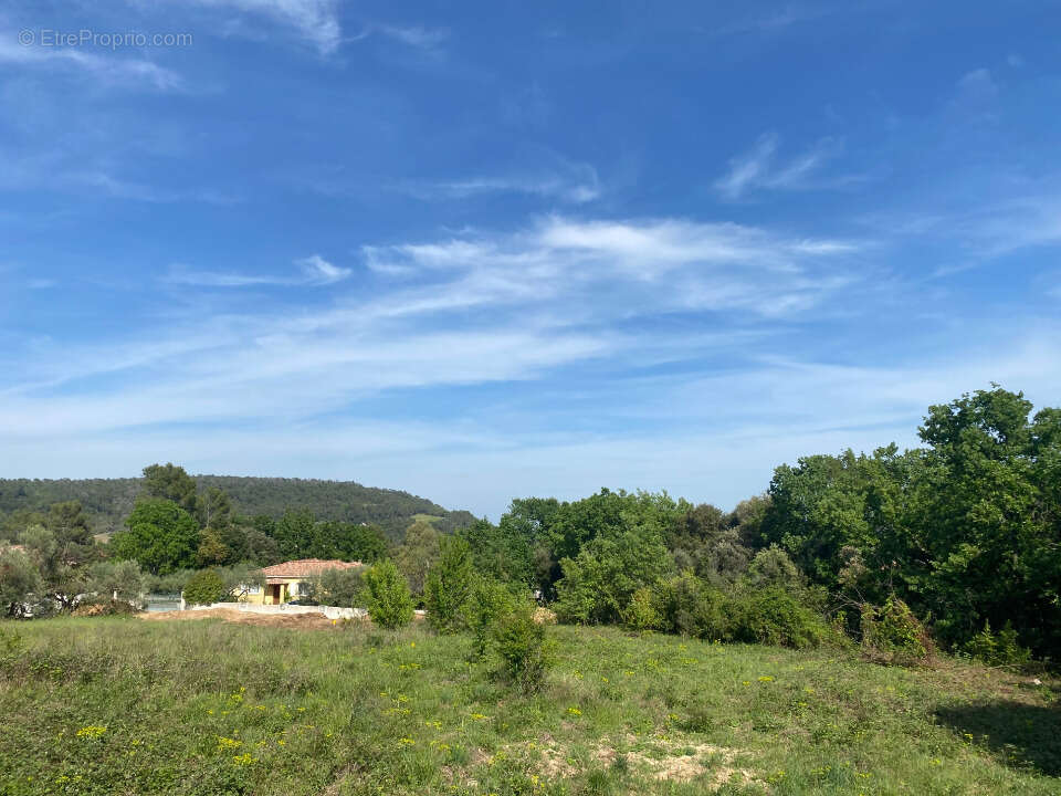 Terrain à LAURET