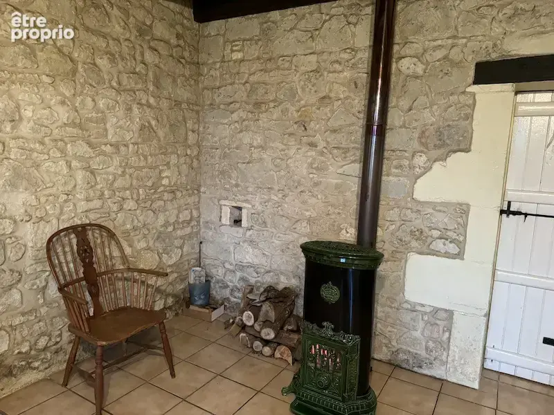 Maison avec 3ha, pas de voisins proches - photo 11