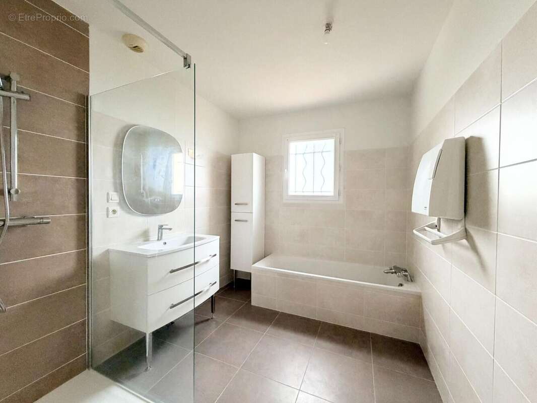 Photo 6 - Maison à SAUVAGNAS