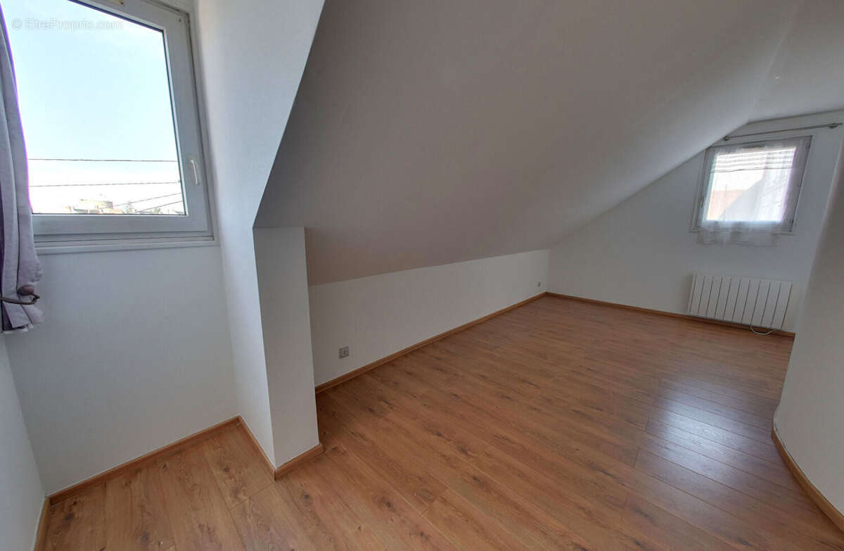 Appartement à DOURDAN