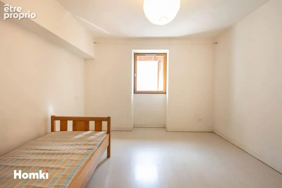 Immeuble T5 de 128 m² à Tullins 38210, Rue Porte Saint-Quentin - photo 11