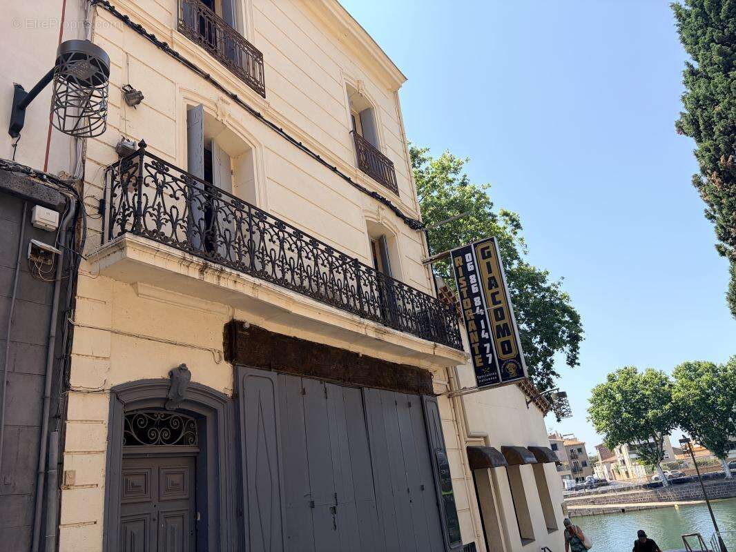 Commerce à AGDE