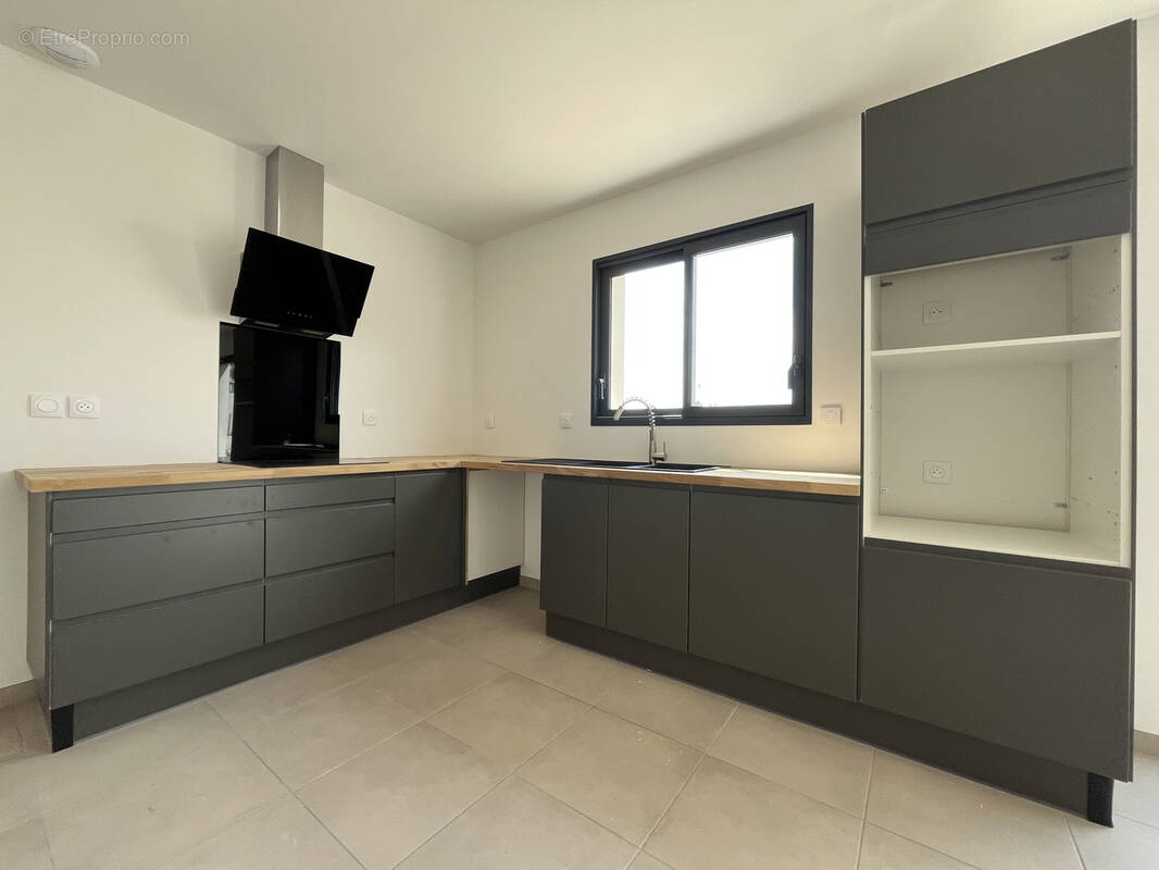 Maison à BIZE-MINERVOIS