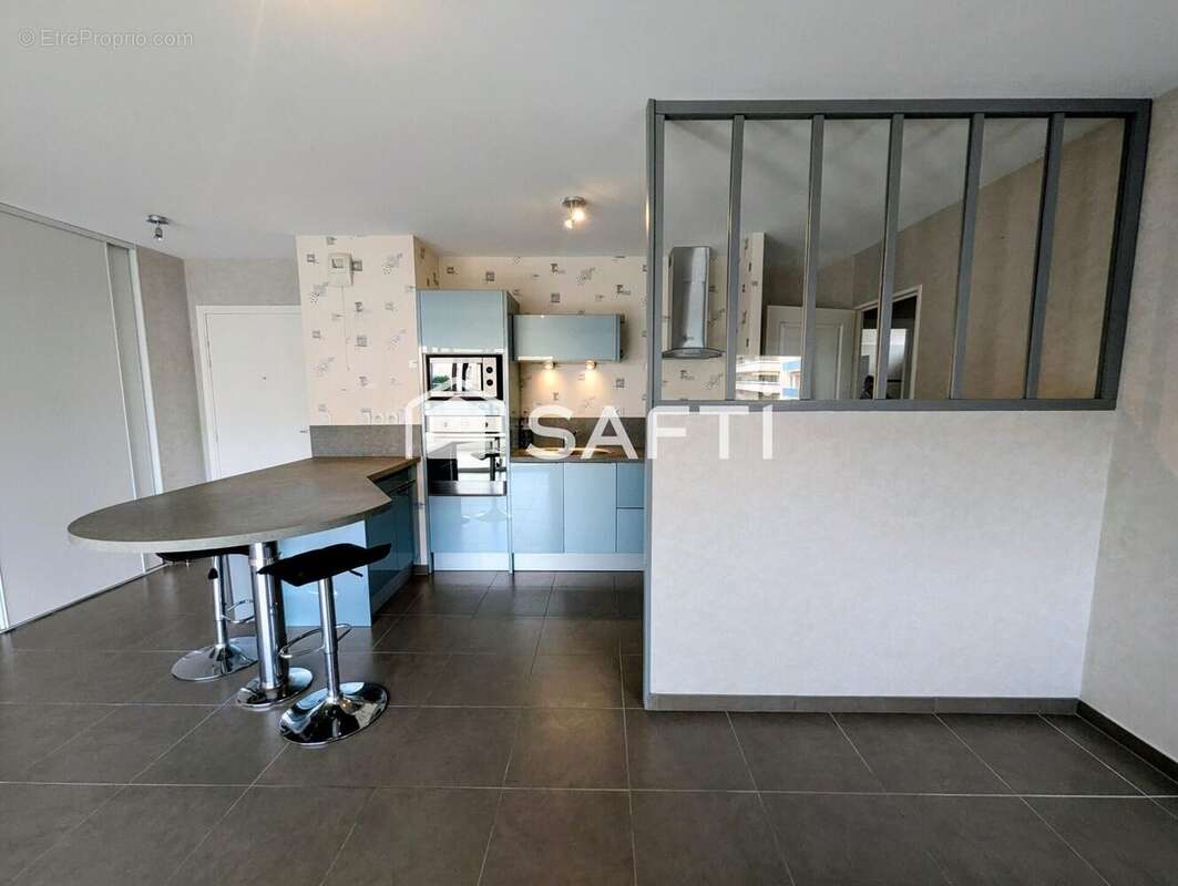 Photo 3 - Appartement à SAINT-RAPHAEL