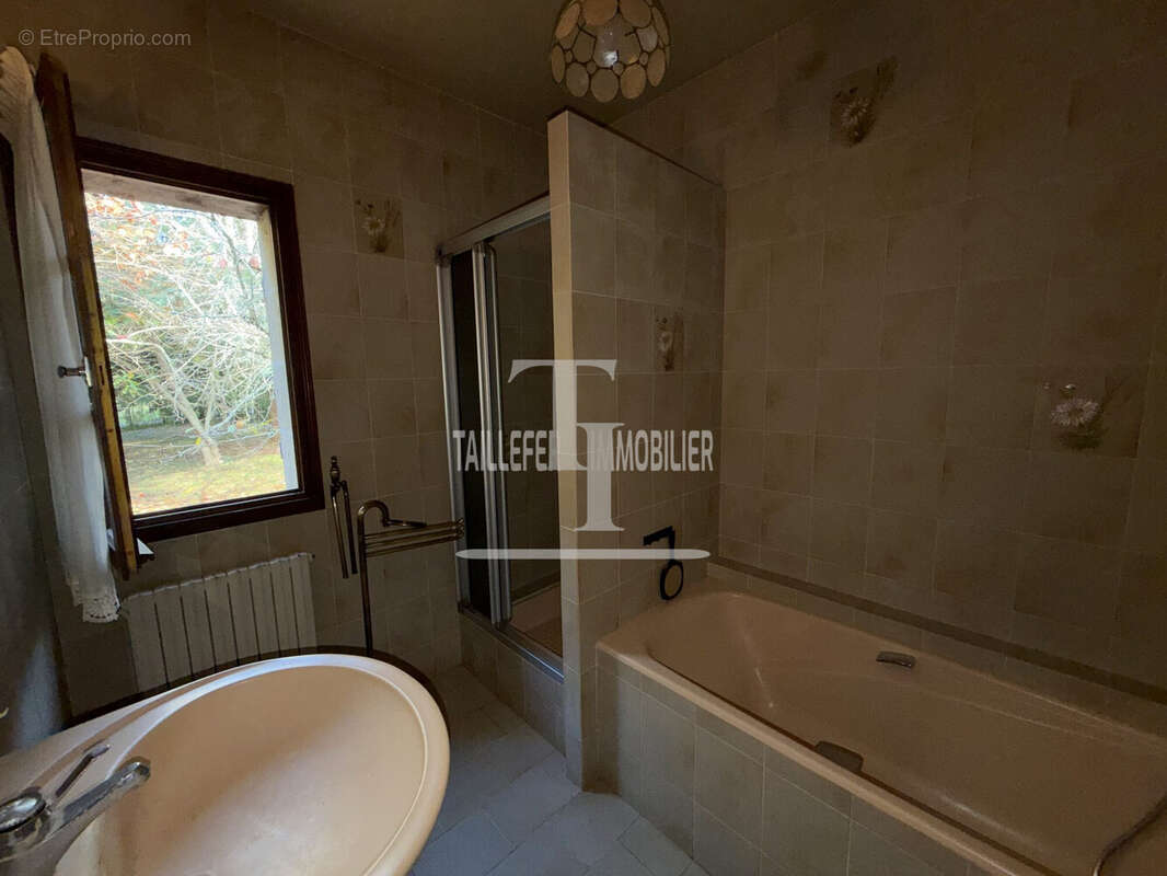 Maison à CHANCELADE