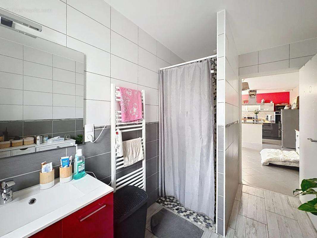 Maison de 3 pièces de 81 m² à Montierchaume - photo 9