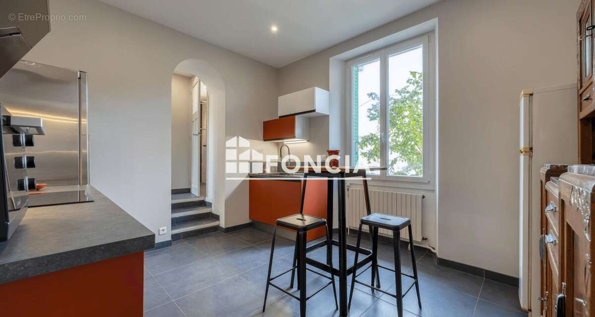 Appartement à AIX-LES-BAINS