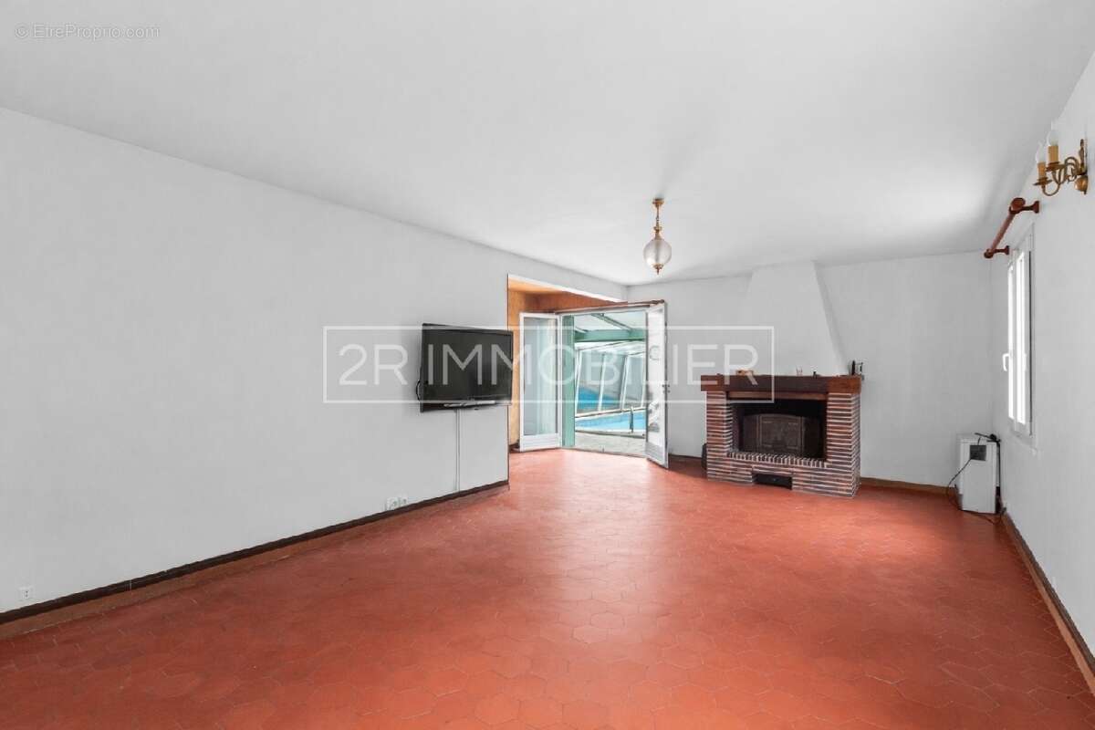 Maison à LAGNY-SUR-MARNE