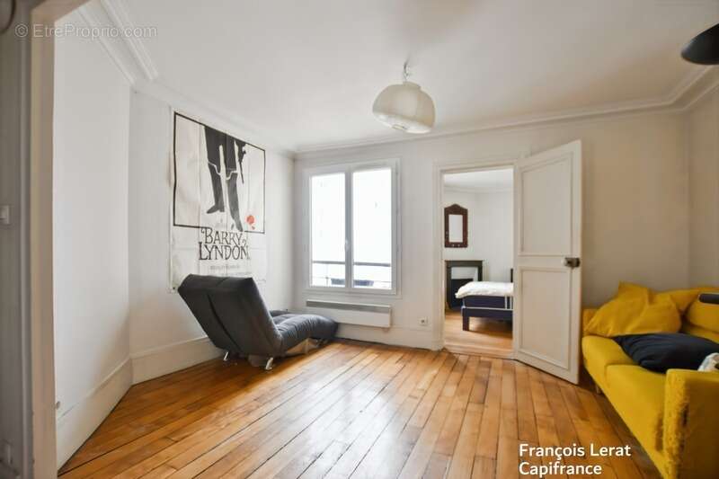 Appartement à PARIS-9E