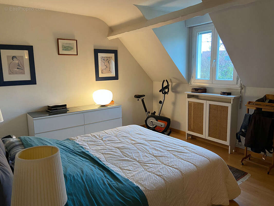 Maison à CHILLY-MAZARIN