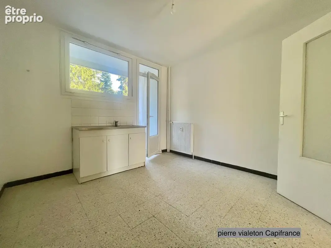 Appartement T4 de 82,76 m² – 2 balcons, garage et cave – La Grand-Croix - photo 4