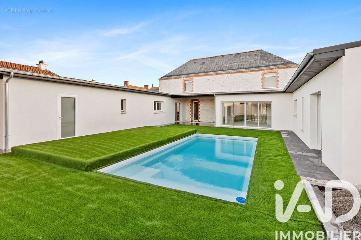 Photo 8 - Maison à CHAUVE