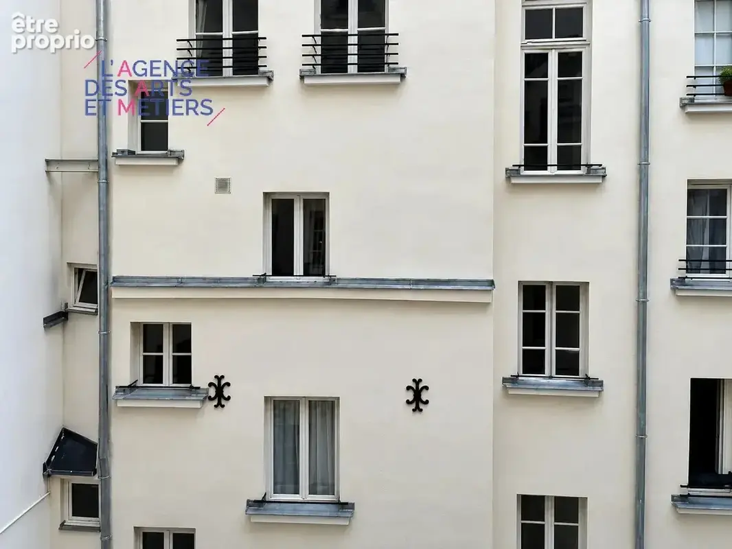 Rue Notre Dame de Nazareth - photo 14