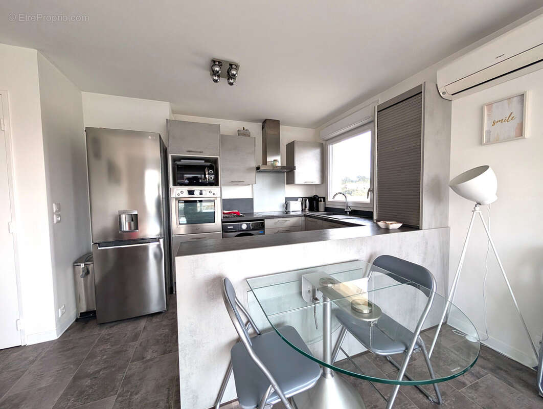 Appartement à FREJUS