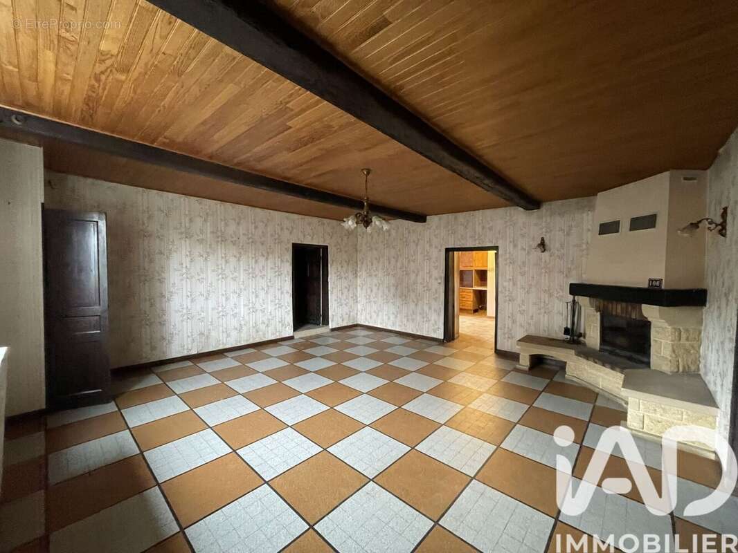 Photo 3 - Maison à NERVIEUX