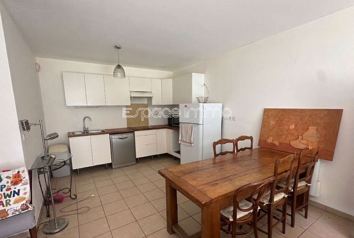 Appartement à MONTVILLE