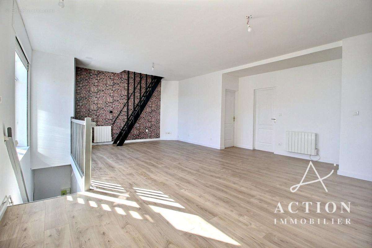 Maison à LYS-LEZ-LANNOY