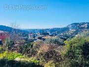 Terrain à SAINT-ANDRE-DE-LA-ROCHE