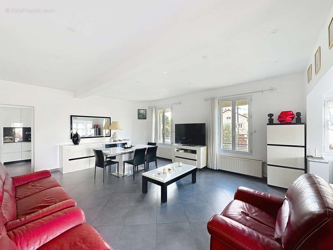 Maison à NOISY-LE-GRAND