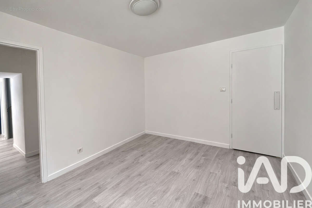 Photo 8 - Appartement à GRILLON