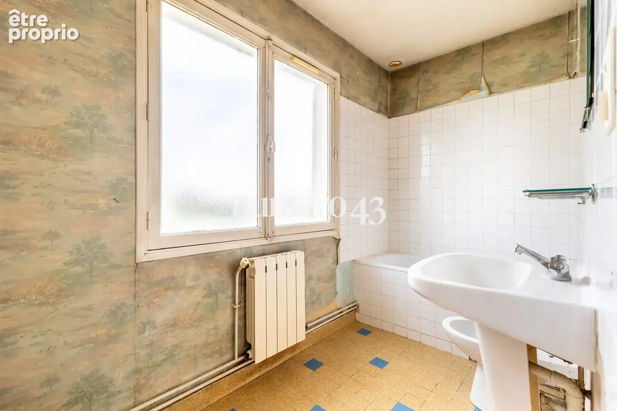 Maison 80 m² à Ambares-Et-Lagrave  - photo 8