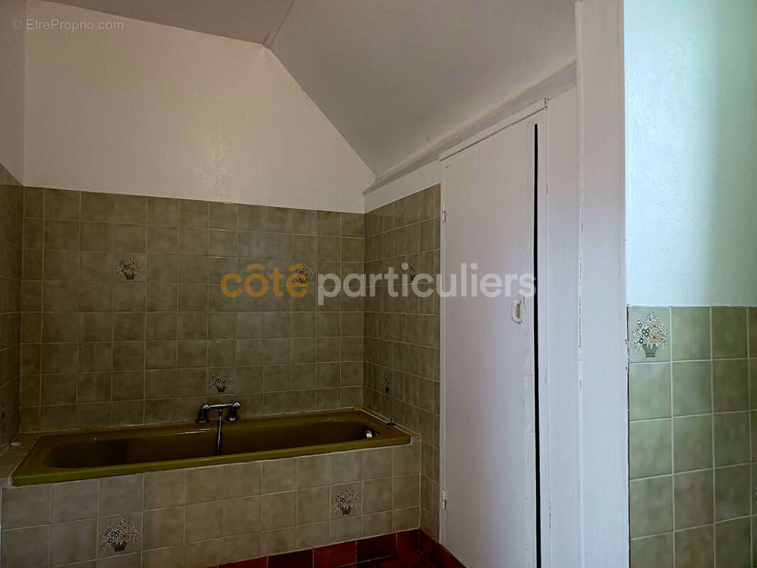 Maison à LE MOLAY-LITTRY