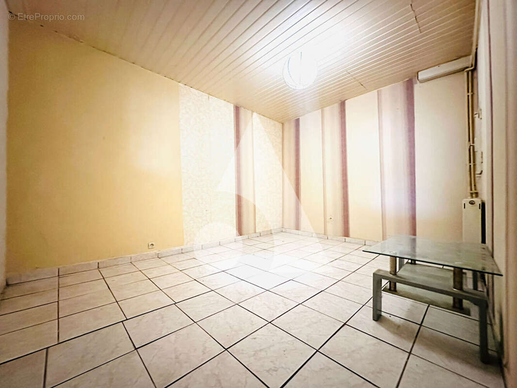 Appartement à POMPEY