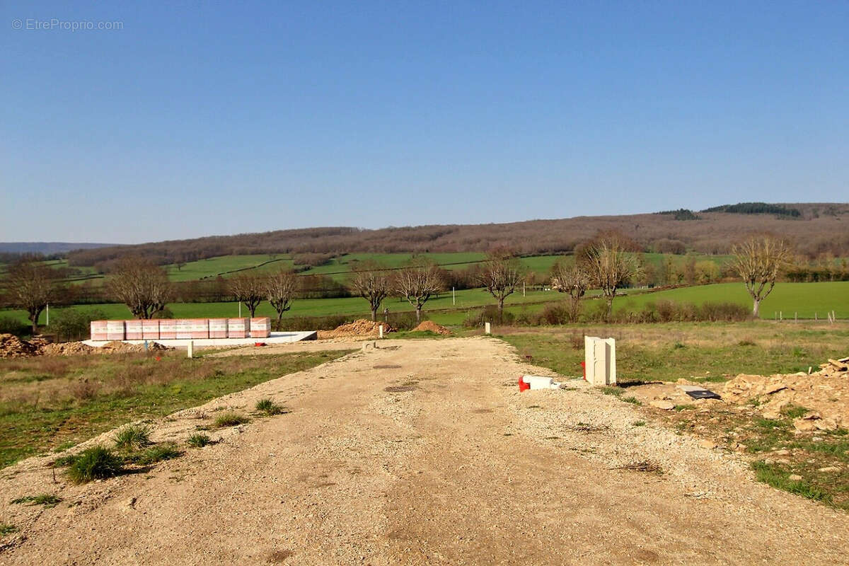 Terrain à GERMAGNY