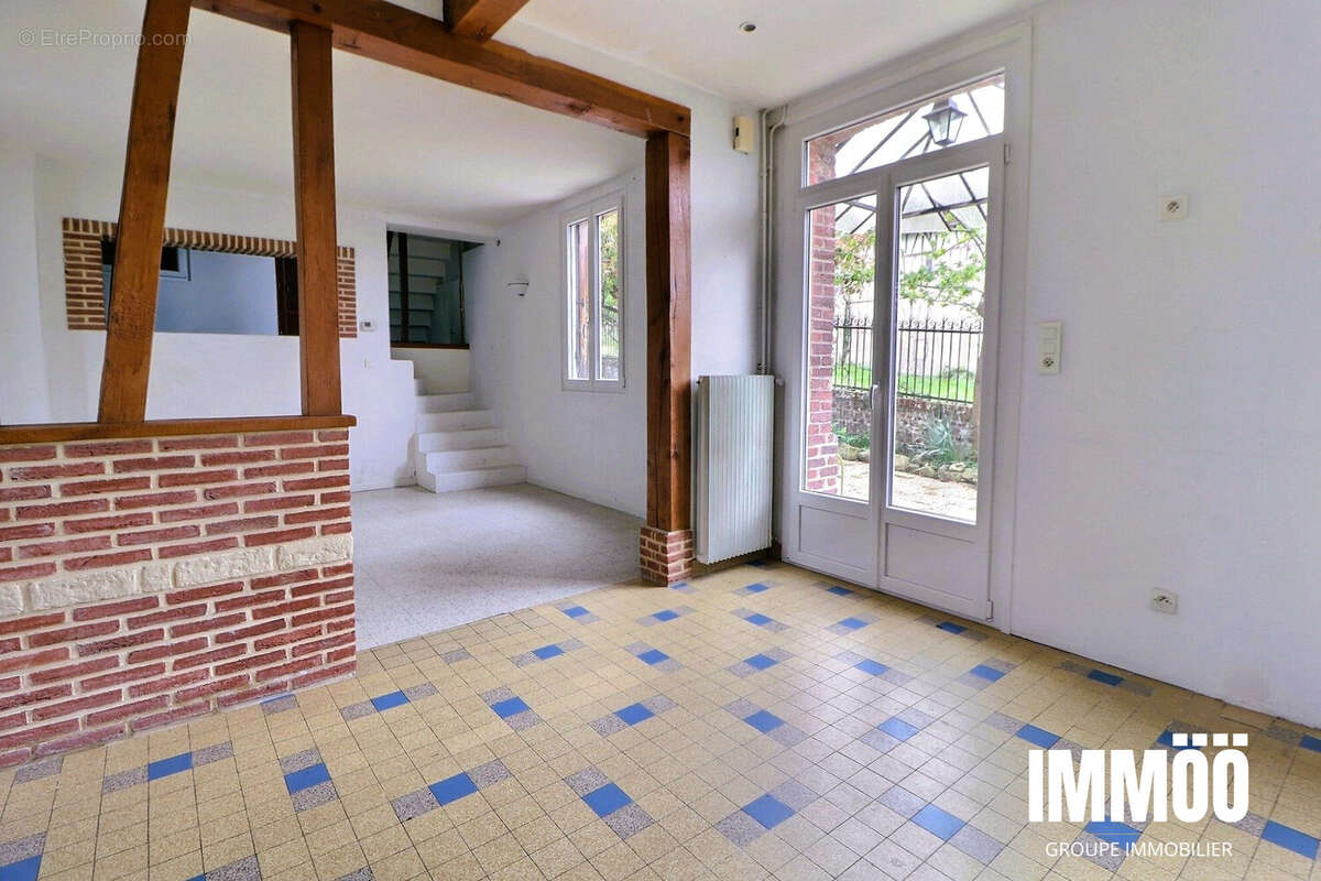Maison à JUMIEGES