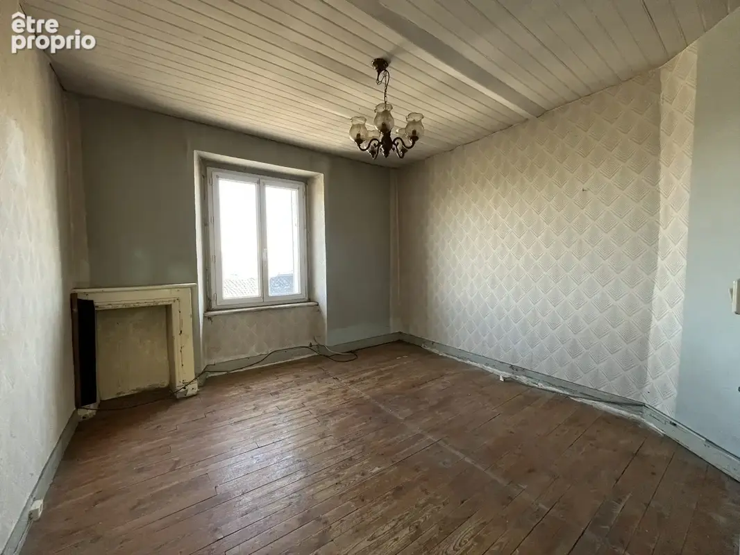 Maison 110 m² à Apchon  - photo 3