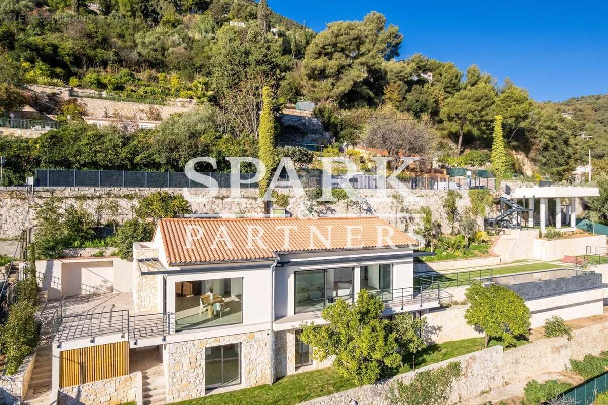 Maison à ROQUEBRUNE-CAP-MARTIN
