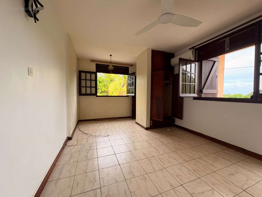 A saisir maison f4 idealement situee - photo 14