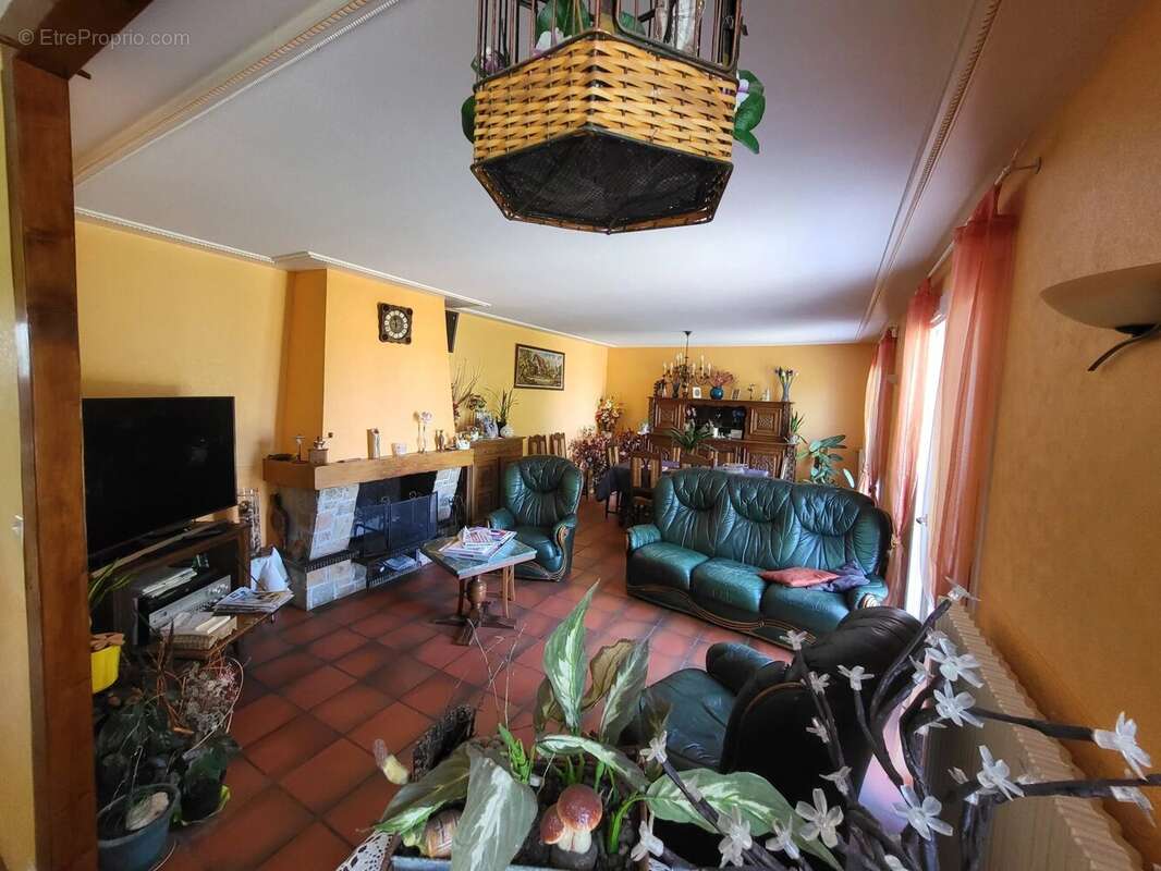 Maison à JARDRES