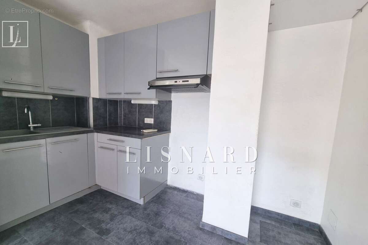 Appartement 35 m² à Vallauris  - photo 3