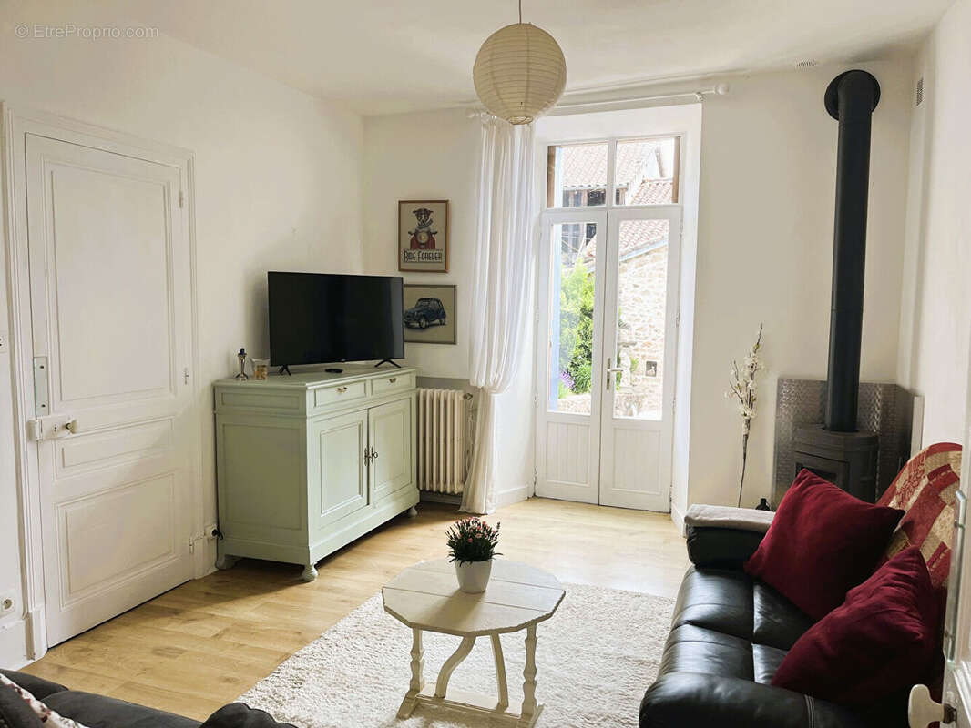 Maison à ROCHECHOUART