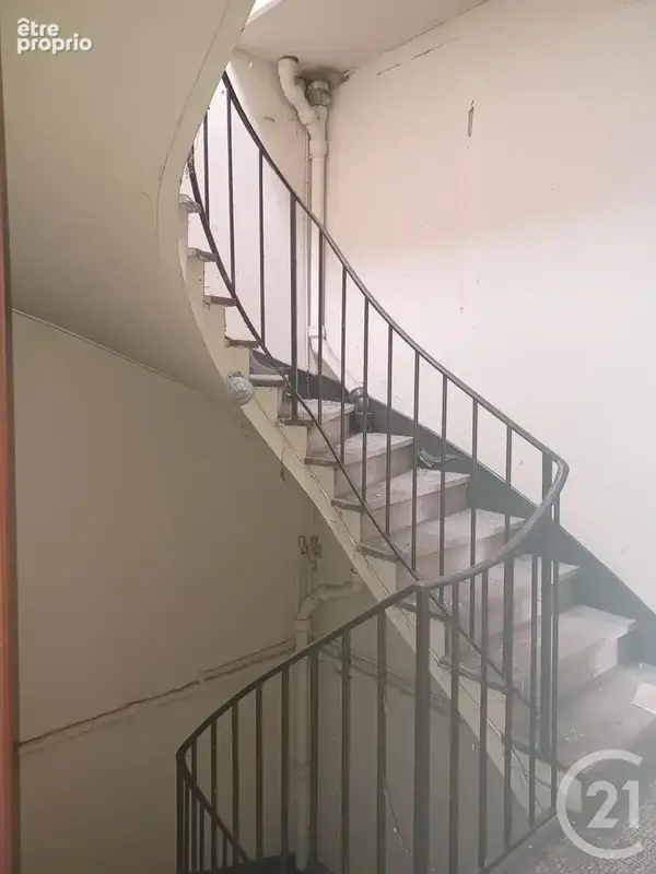 Maison 10 pièces 220 m² à vendre à Bourg-Argental (42220) - photo 22