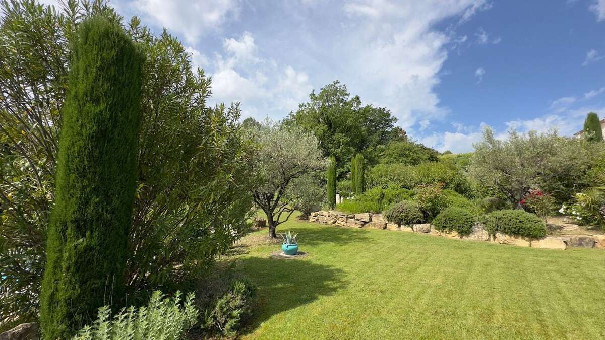 Maison à VAISON-LA-ROMAINE
